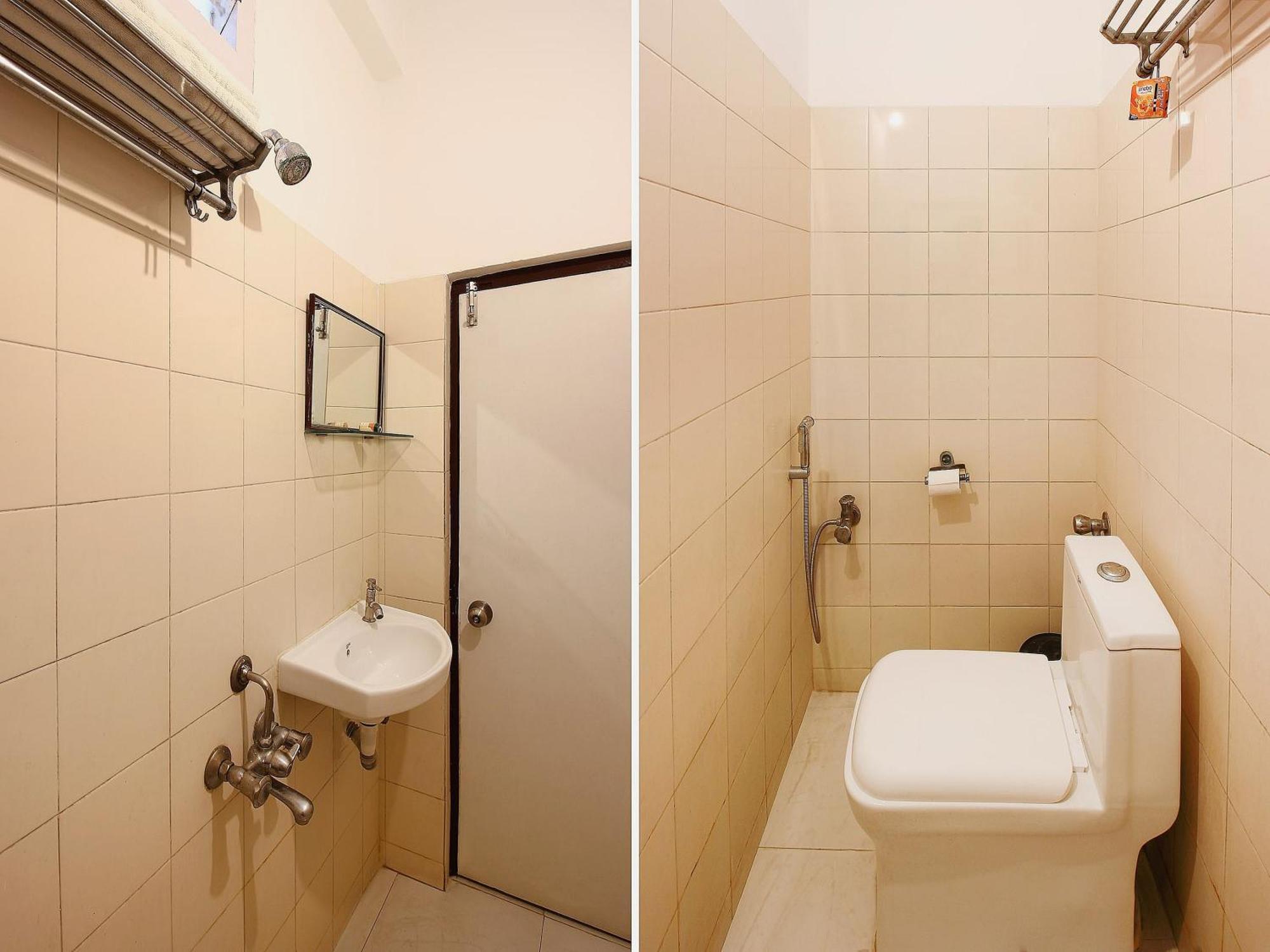 Super Collection O Begumpet Formerly Alpine Glow Sunrise Hyderabad Exterior photo